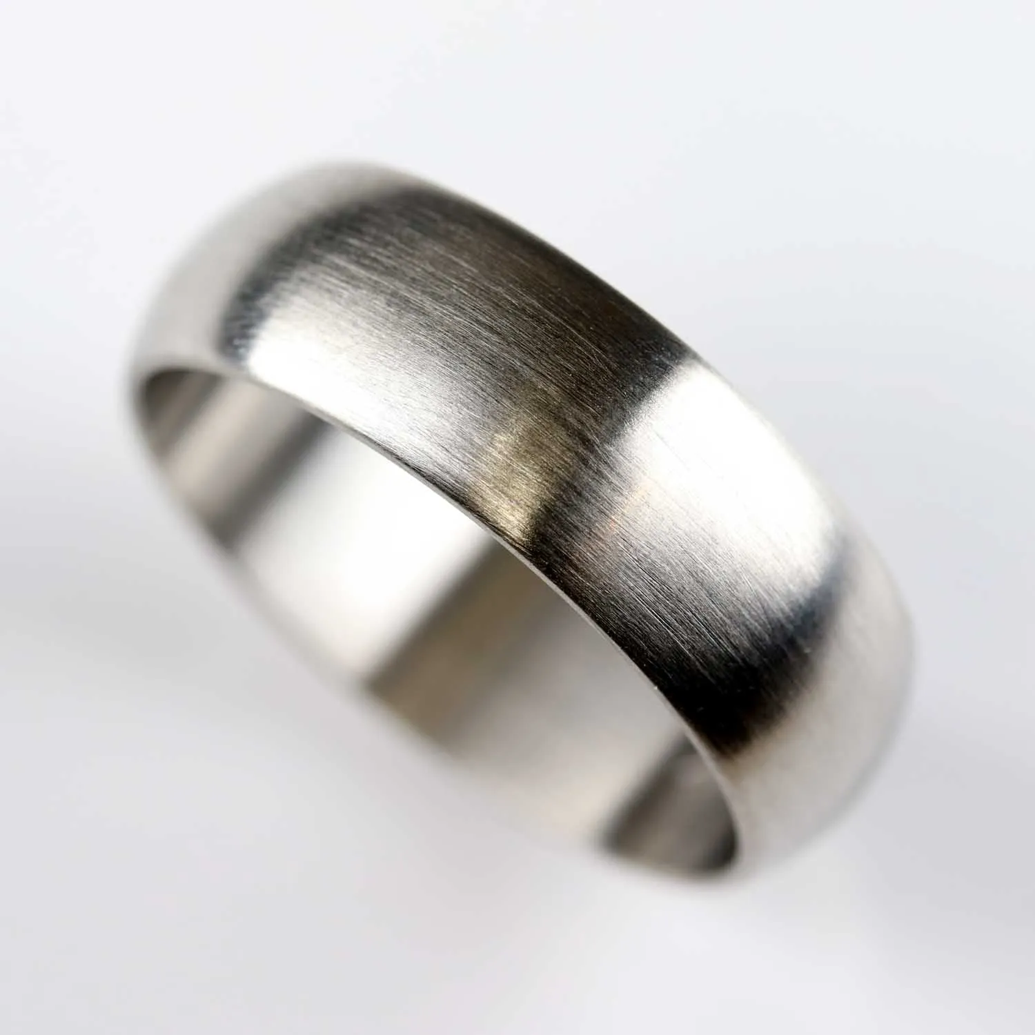 14k White Gold 7mm Classic Simple Band