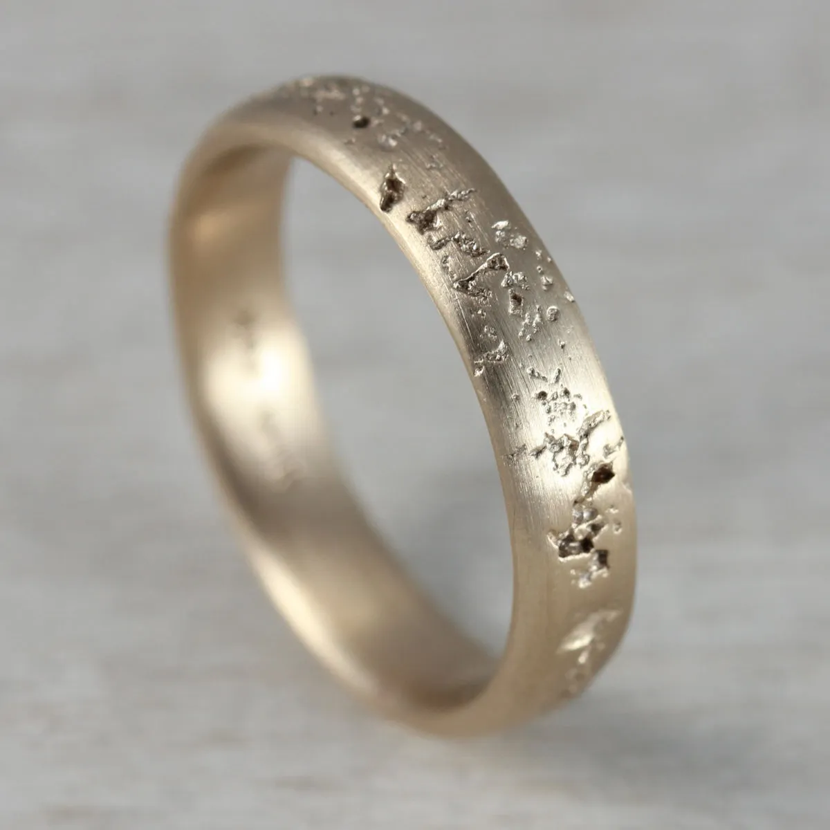 14k Yellow Gold 4mm Concrete Band