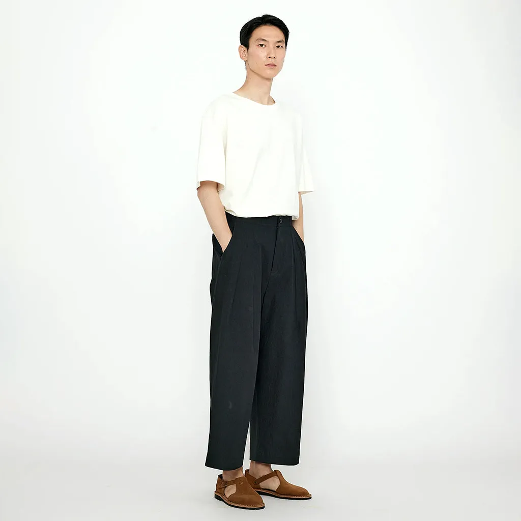 7115 By Szeki Unisex Pleated Pants Black Stripe Edition