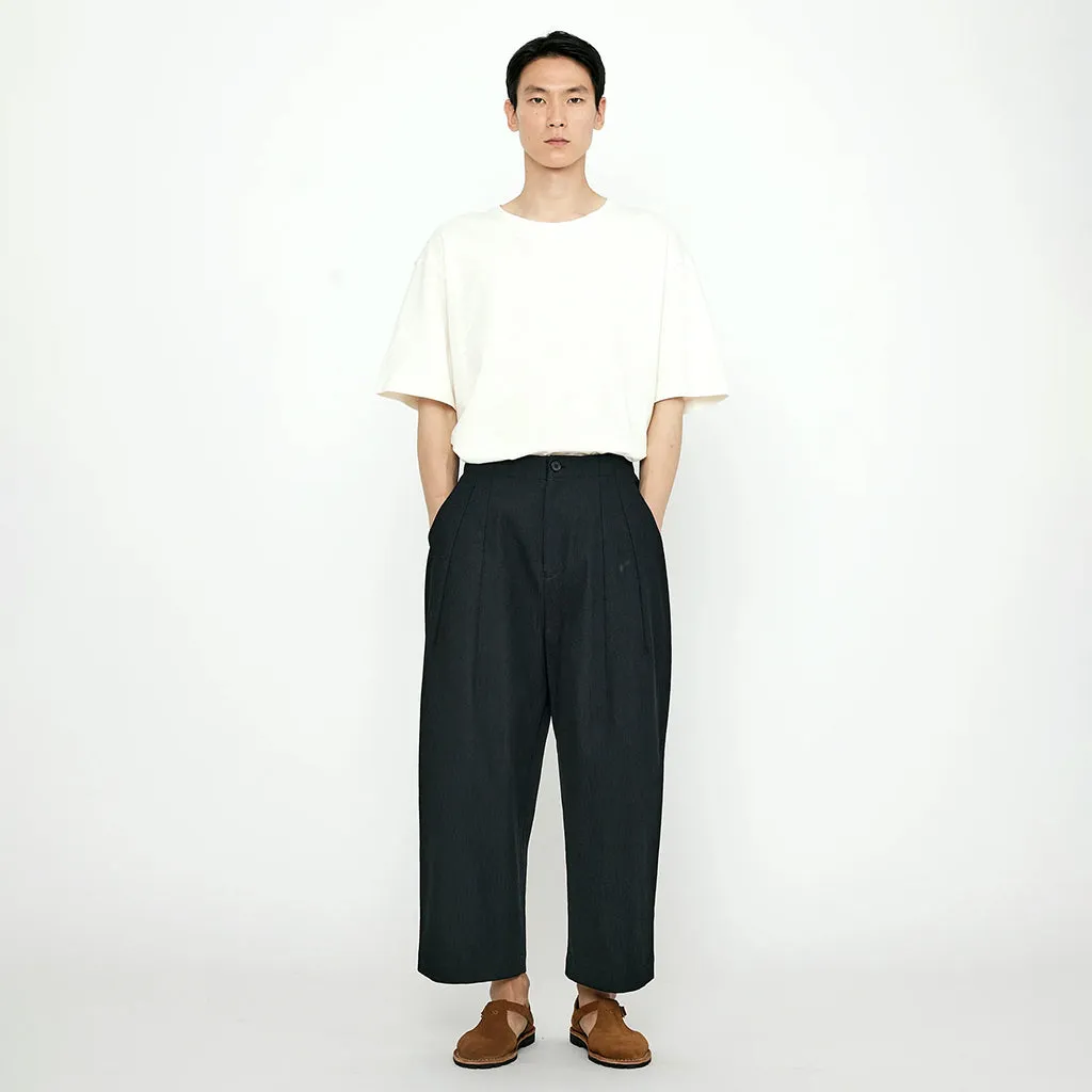 7115 By Szeki Unisex Pleated Pants Black Stripe Edition