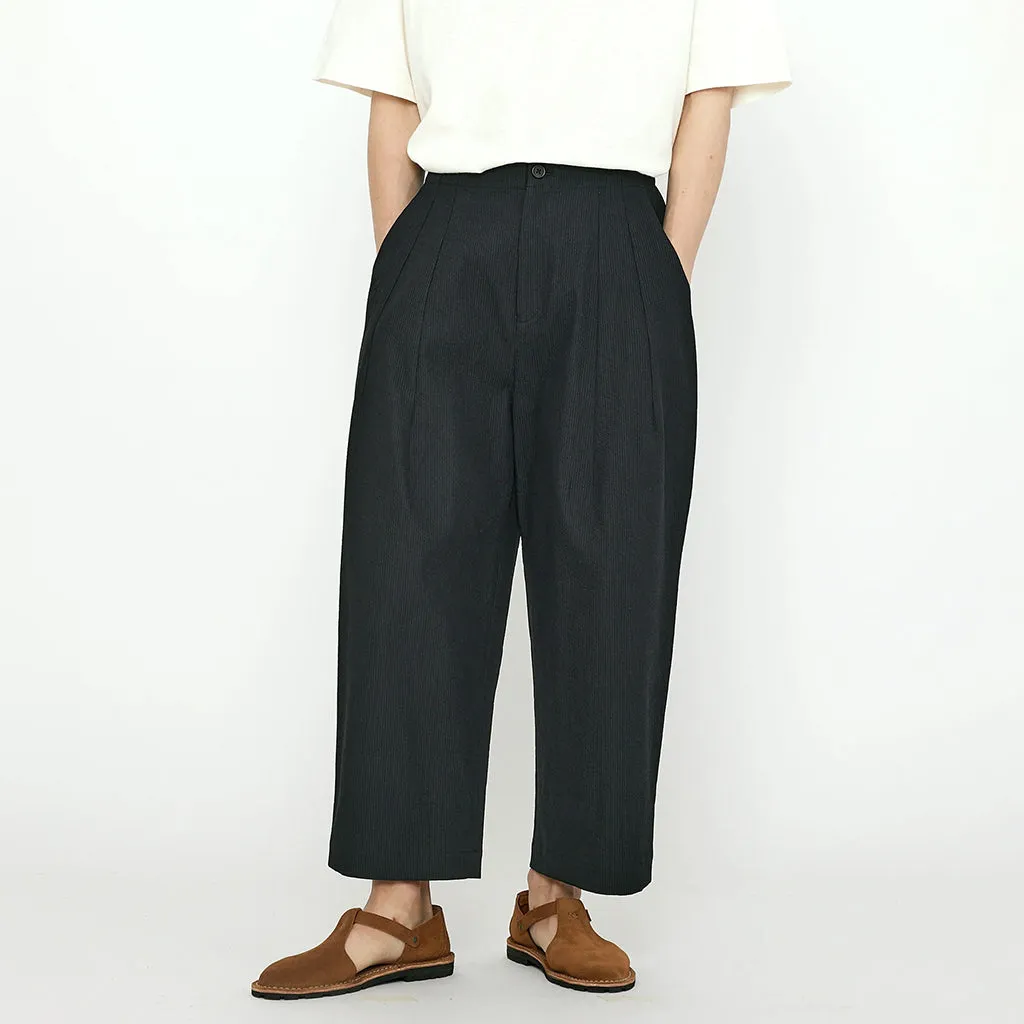 7115 By Szeki Unisex Pleated Pants Black Stripe Edition