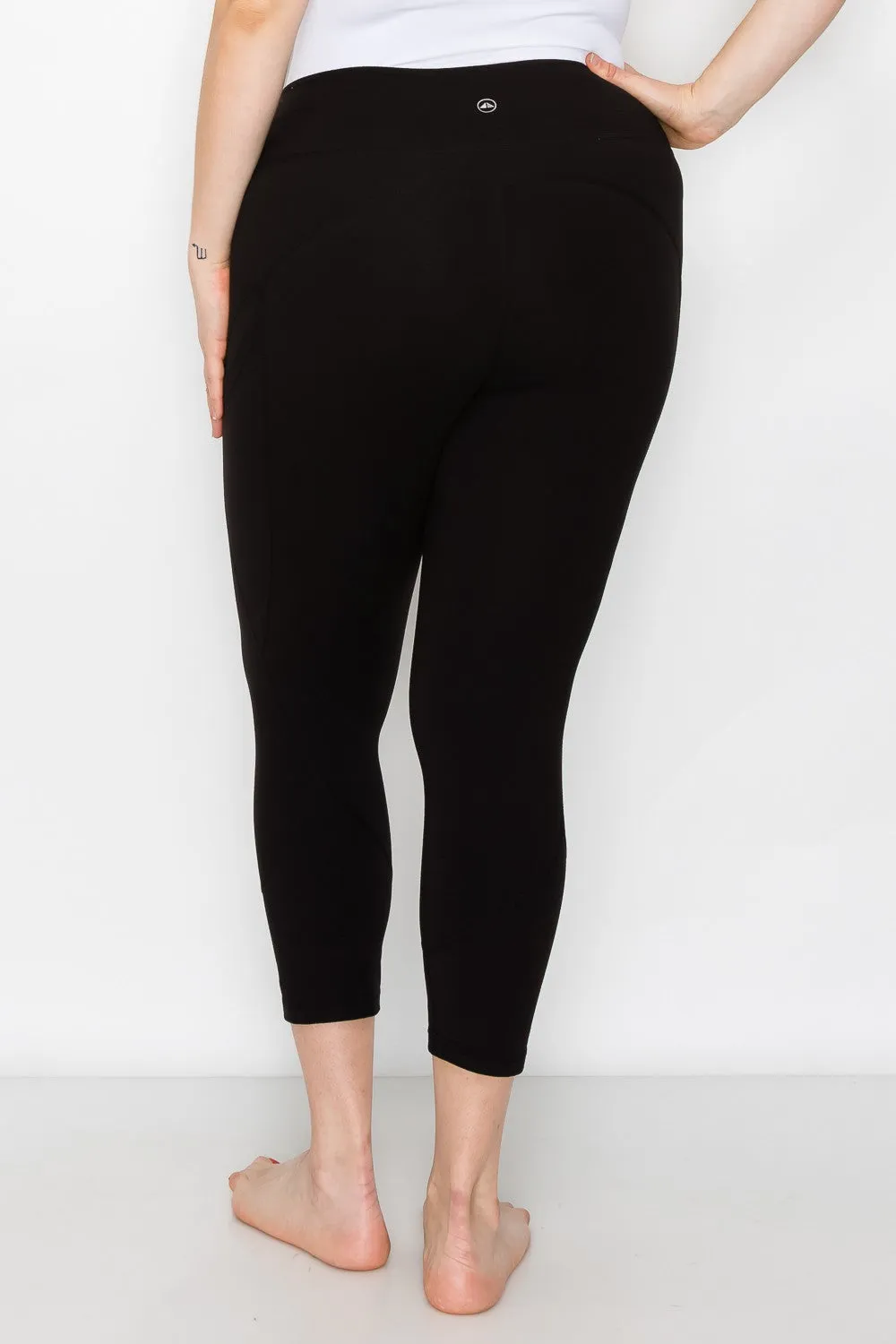 Black Brushed Pocket Capri Leggings