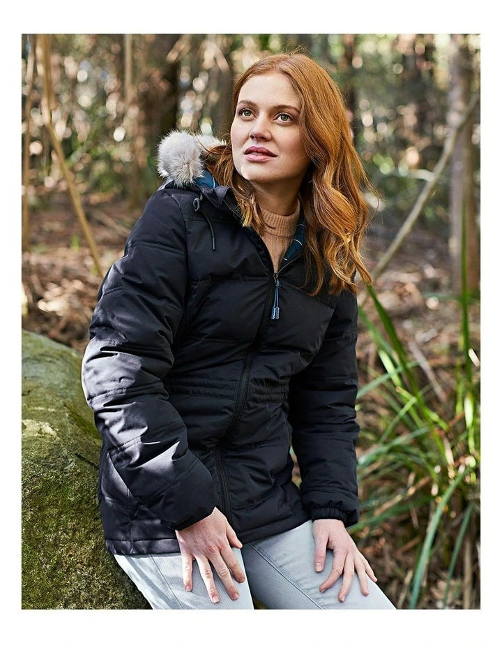 Elara Urban Puffer in Black