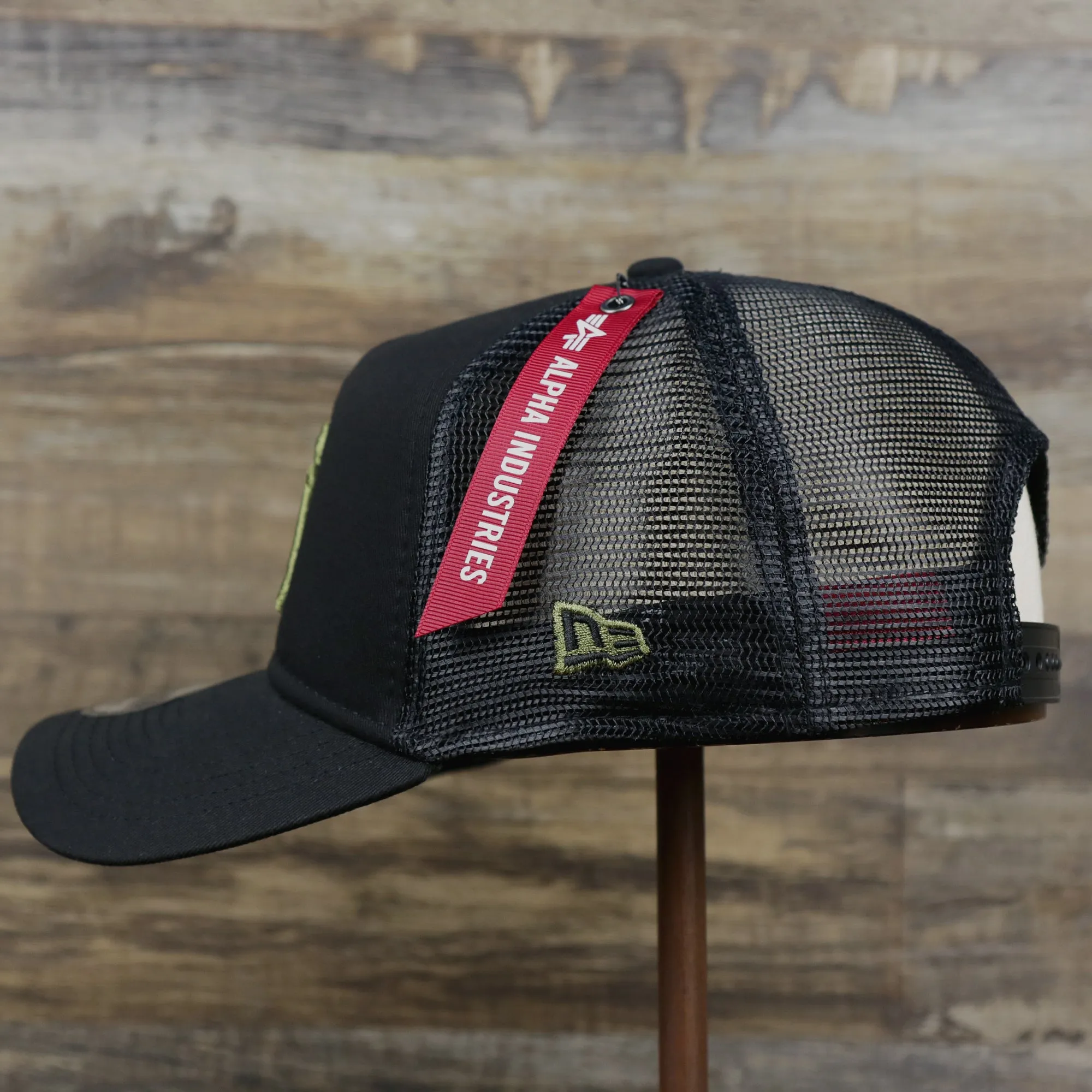 New York Yankees Alpha Industries Flying A Mesh Print 9Forty Trucker Hat With Flight Tag | Black Trucker Hat