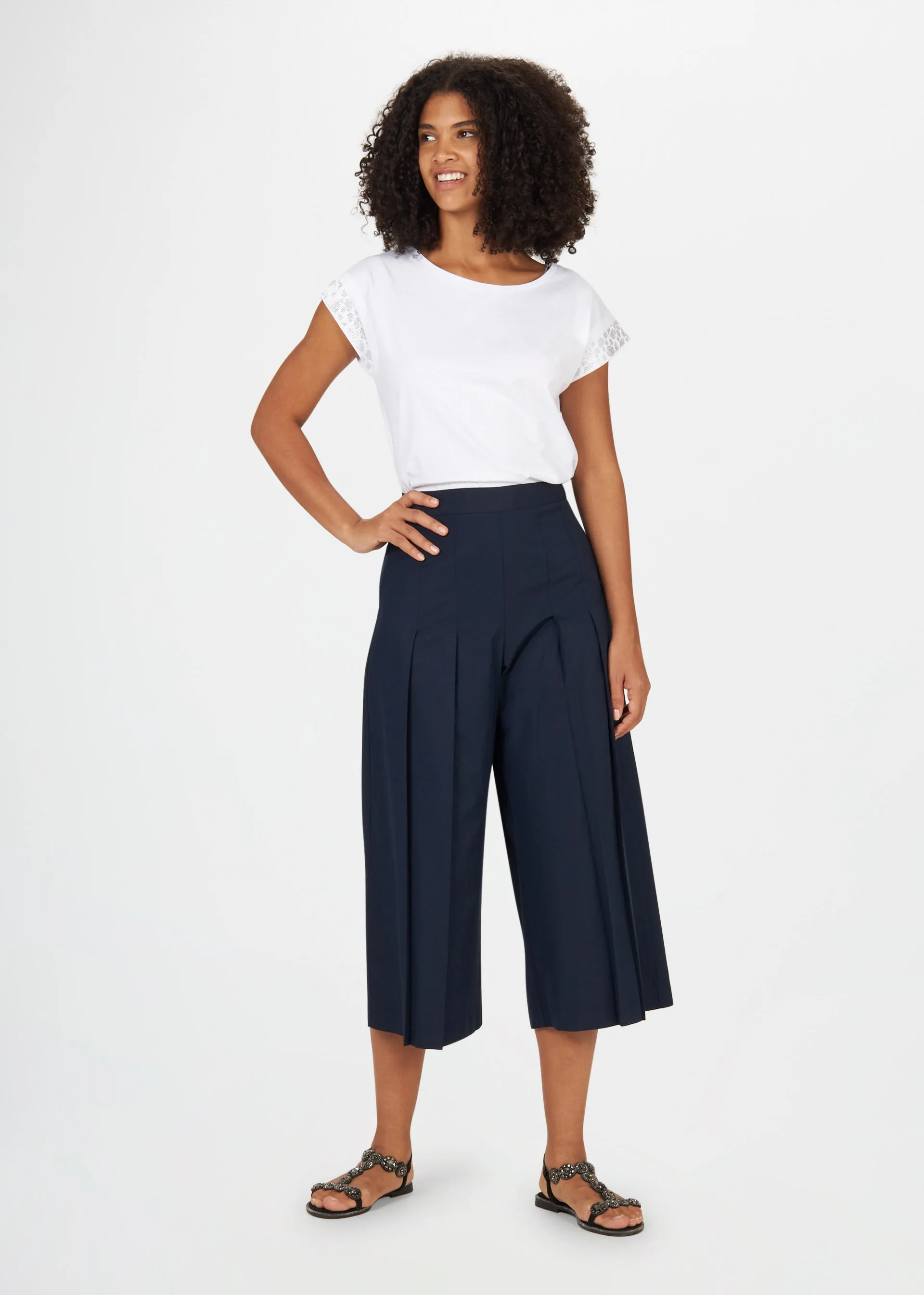 Pantaloni ampi cropped