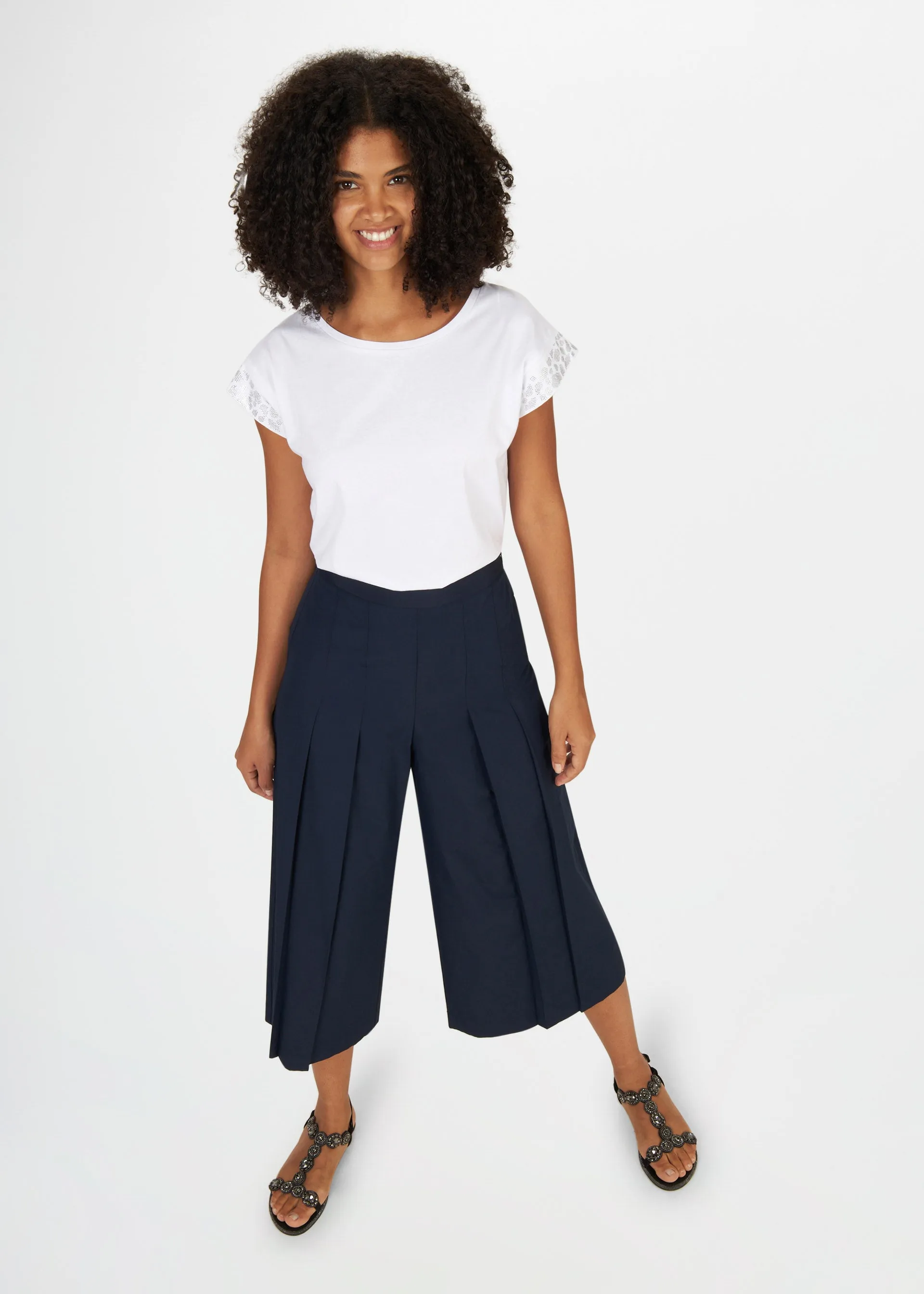 Pantaloni ampi cropped