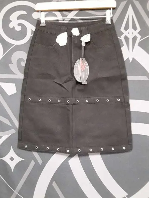 Punktured Skirt Resurrect