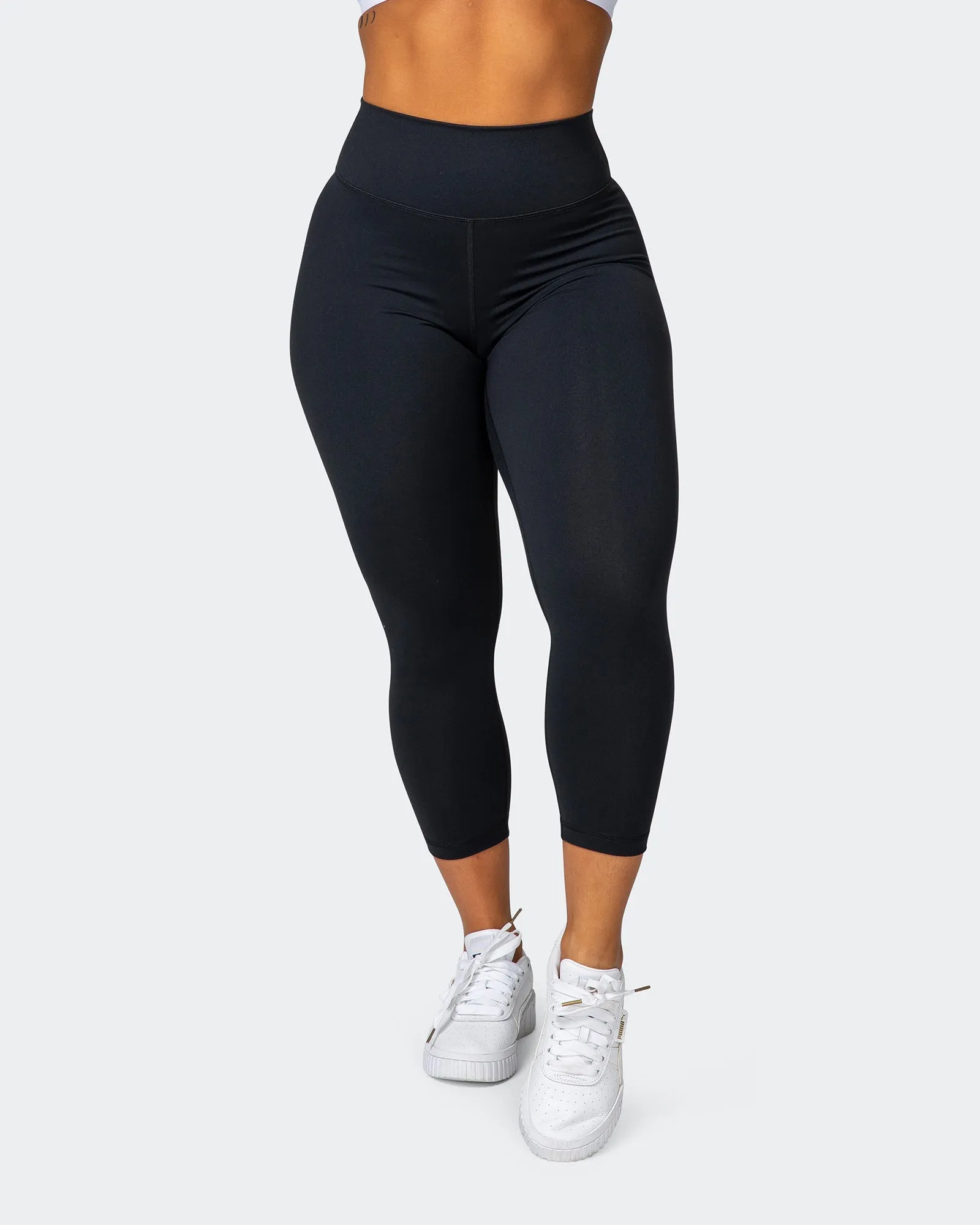 Signature Scrunch 7/8 Leggings - Black