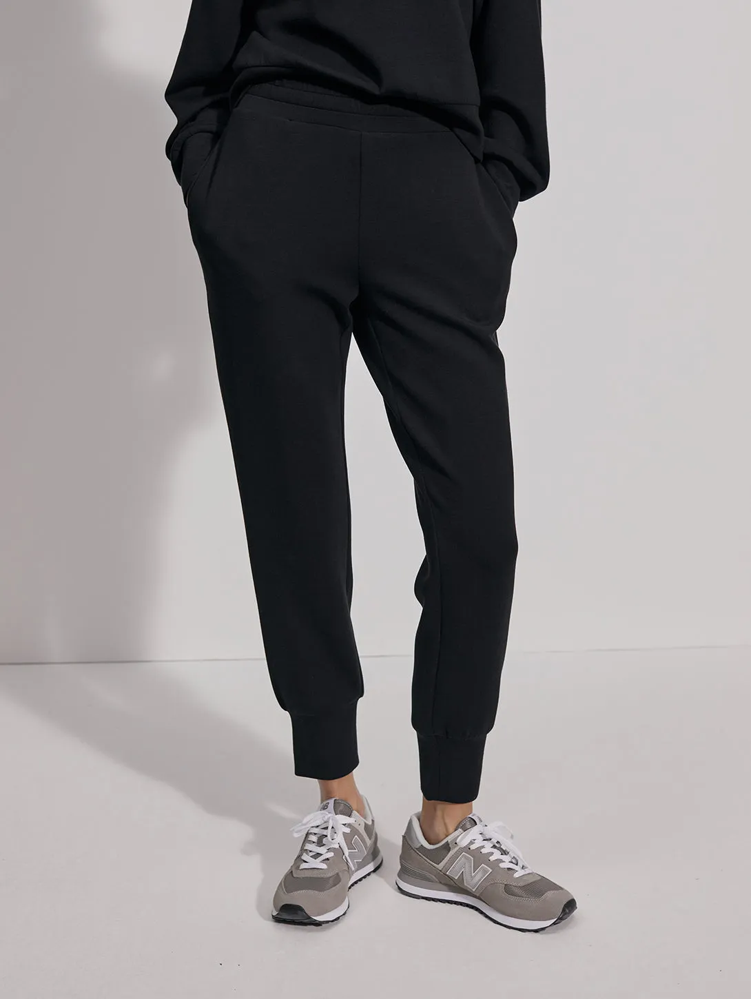 The Slim Cuff Pant 25 - Black