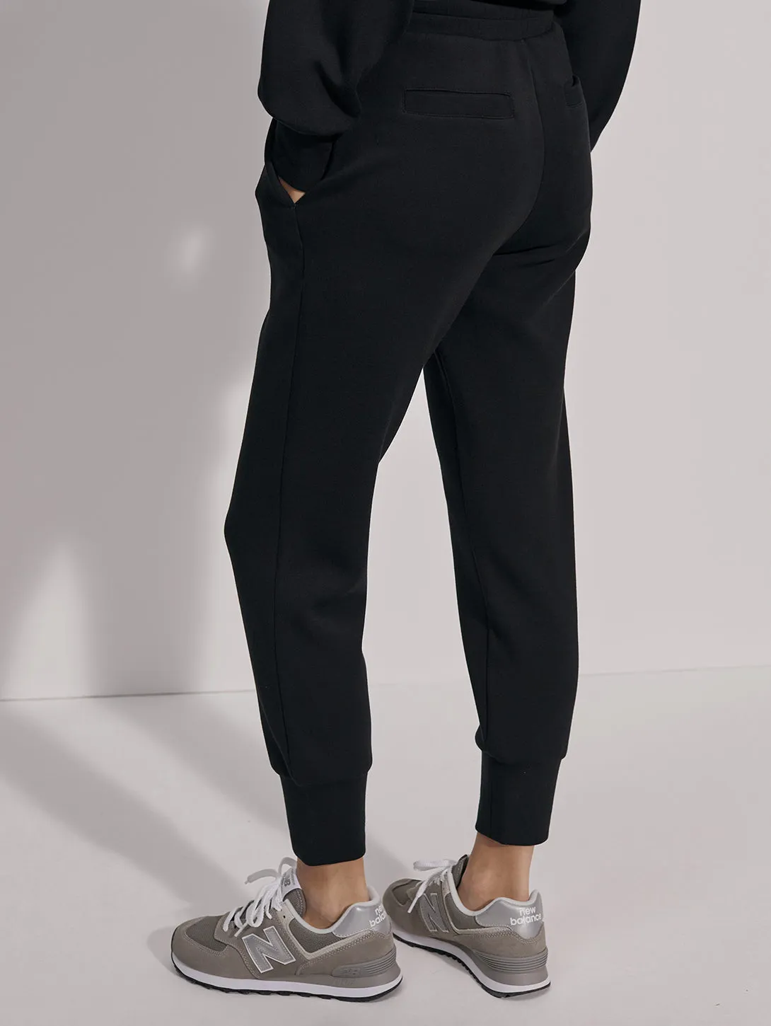 The Slim Cuff Pant 25 - Black