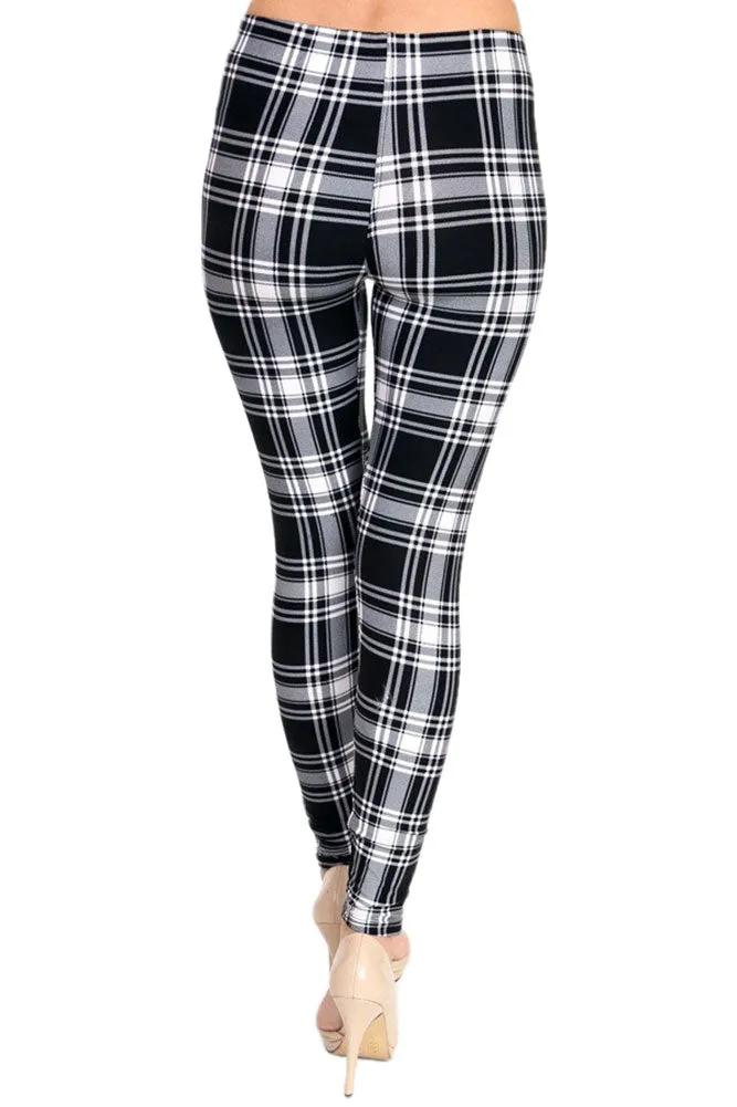 Women's Plus Holiday Black White Plaid Pattern Printed Leggings